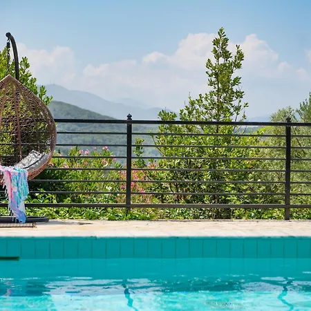 Villa Mandola